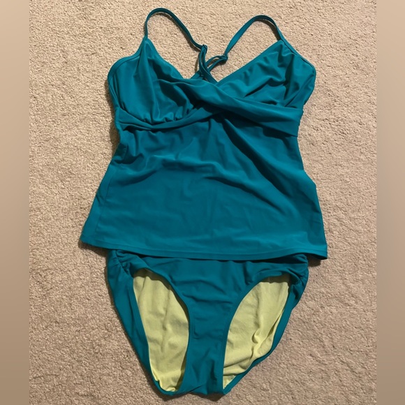 Schiesser Bustier-Bikini-Top Aqua Californian Dream, mit Pads und sanft stützendem, elastischem